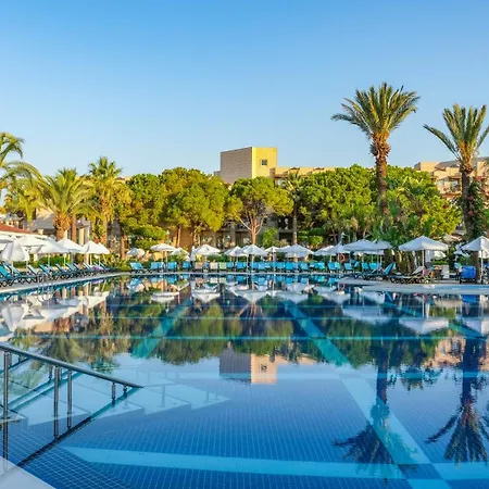 Resort Crystal Land Of Paradise
